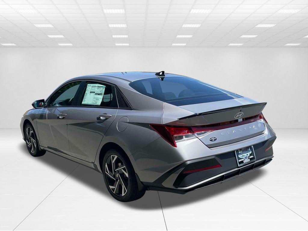 new 2025 Hyundai Elantra car, priced at $20,834