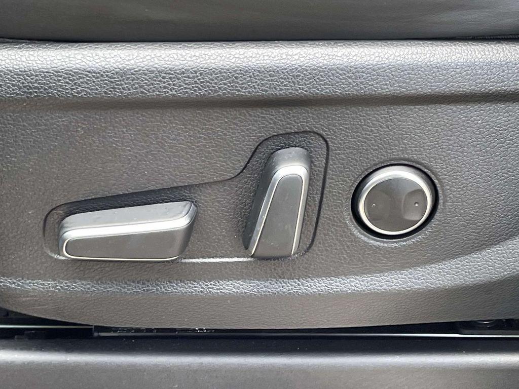used 2024 Hyundai Palisade car, priced at $37,668