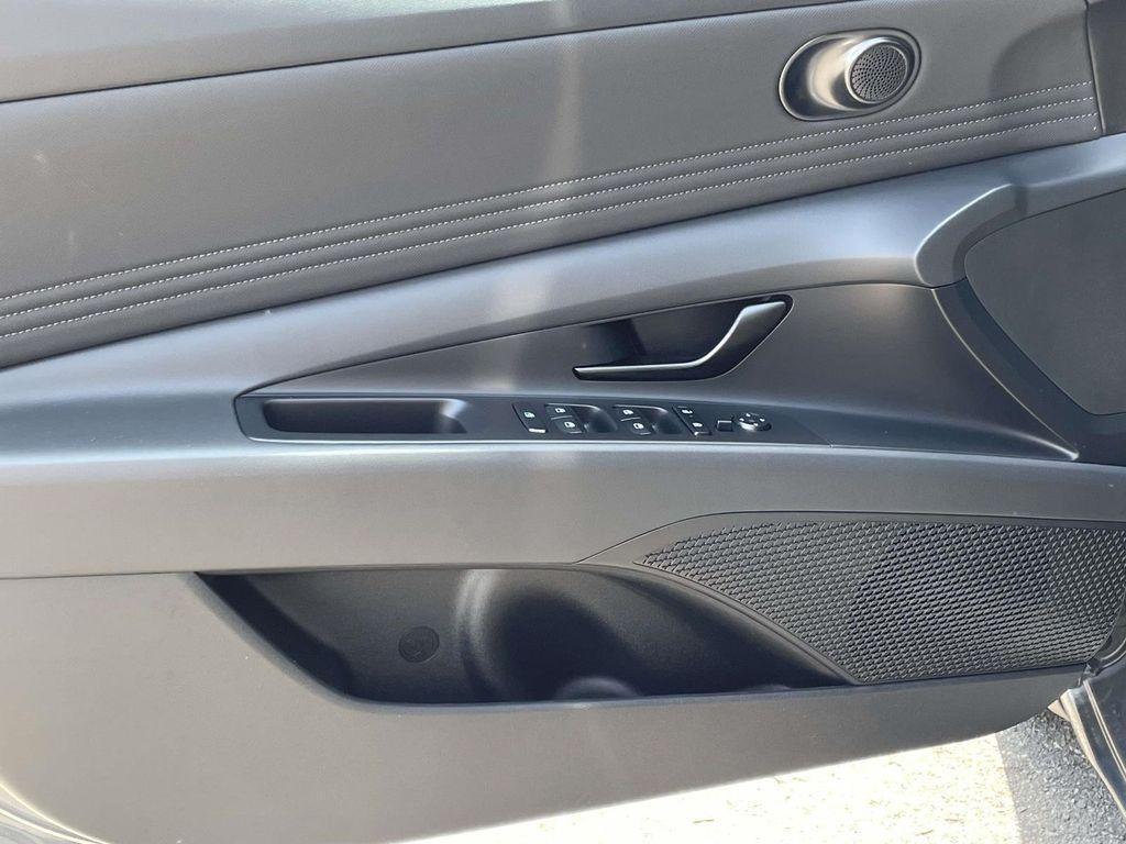 new 2026 Hyundai Elantra car