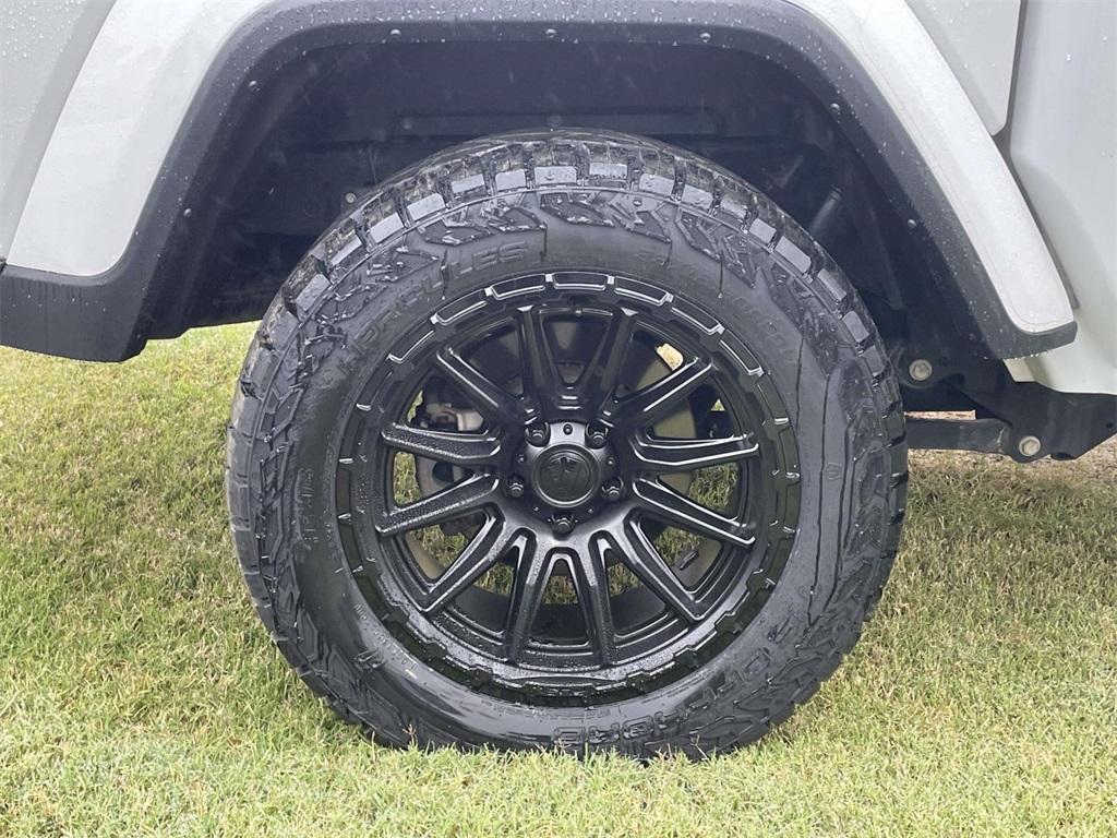 used 2023 Jeep Gladiator car, priced at $30,945