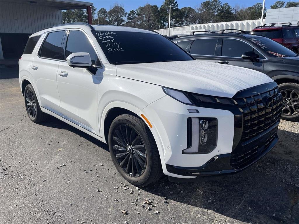 used 2024 Hyundai Palisade car, priced at $43,900