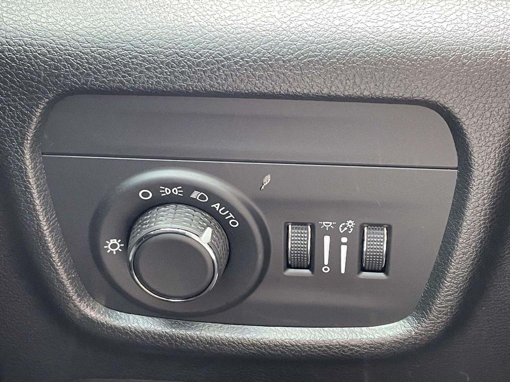 used 2023 Jeep Grand Cherokee car, priced at $30,832
