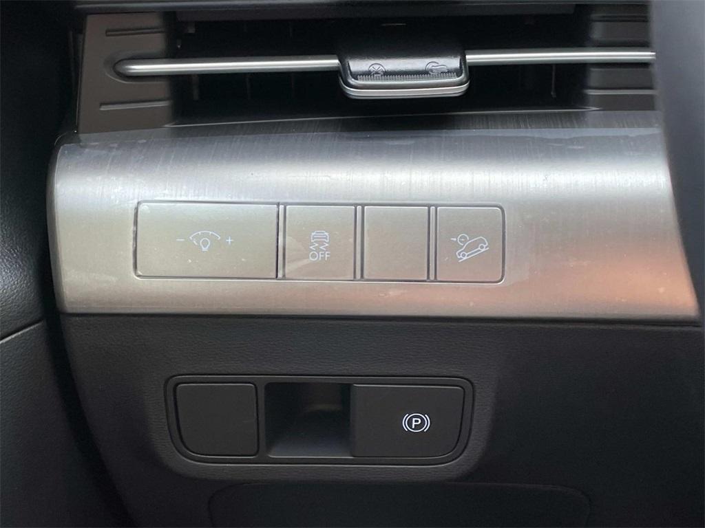 new 2025 Hyundai Kona car, priced at $26,217