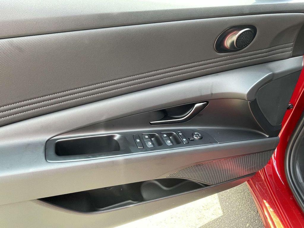 new 2025 Hyundai Elantra car, priced at $20,867