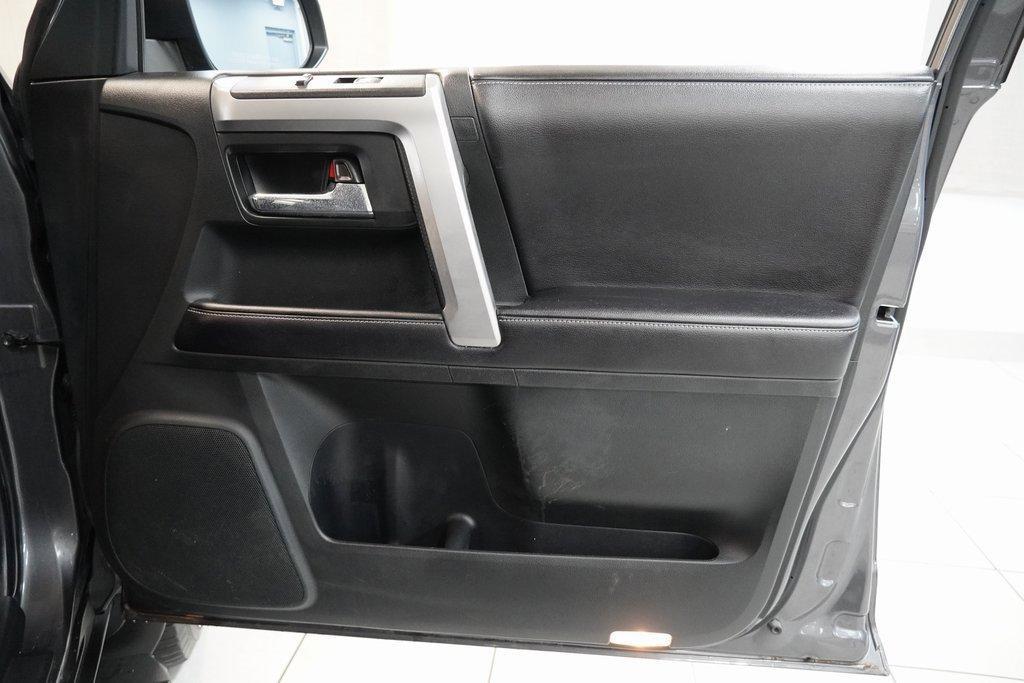 2016 Magnetic Gray Metallic Toyota 4Runner