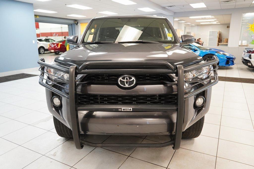 2016 Magnetic Gray Metallic Toyota 4Runner