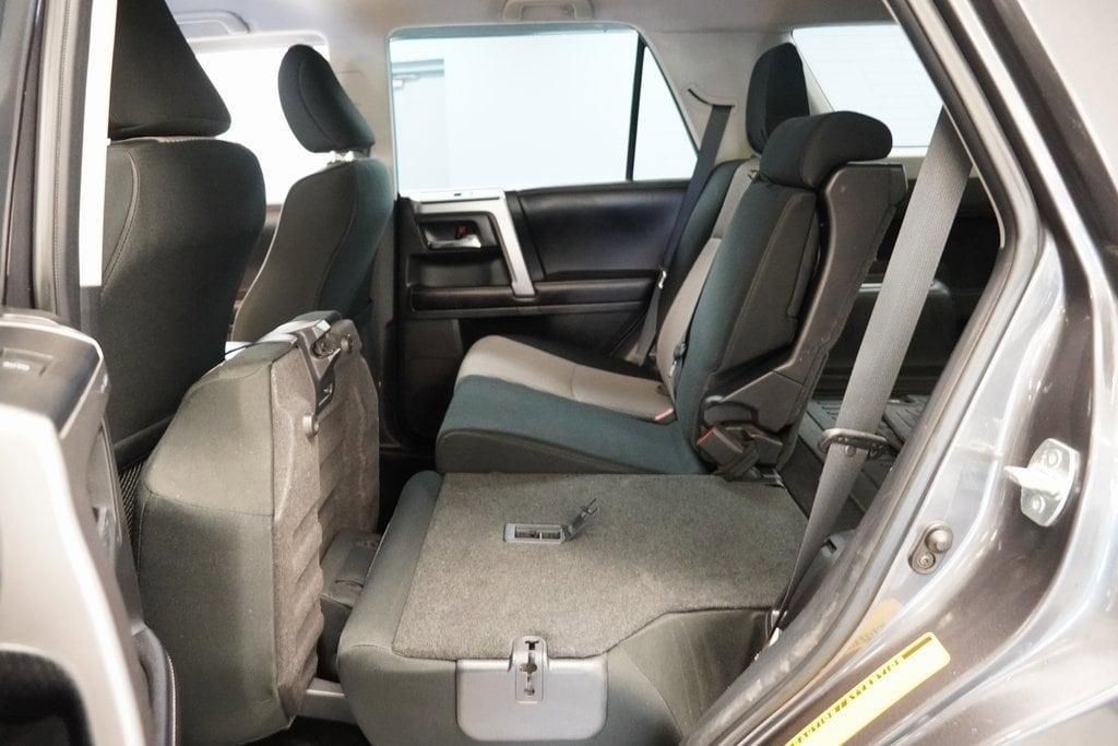 2016 Magnetic Gray Metallic Toyota 4Runner