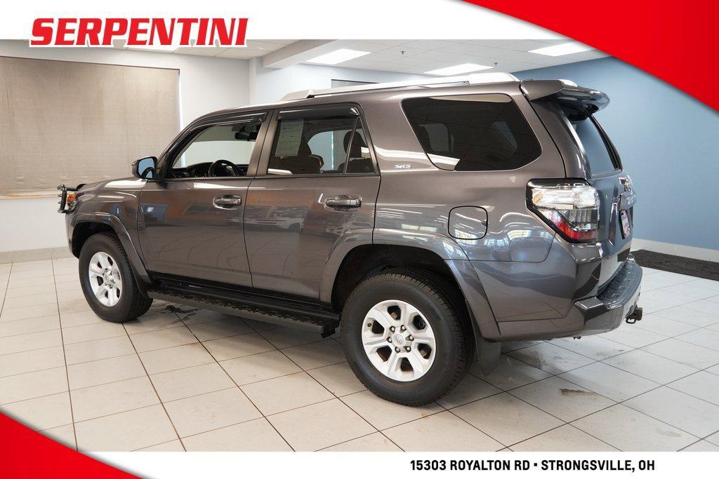 2016 Magnetic Gray Metallic Toyota 4Runner