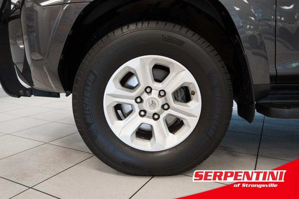 2016 Magnetic Gray Metallic Toyota 4Runner