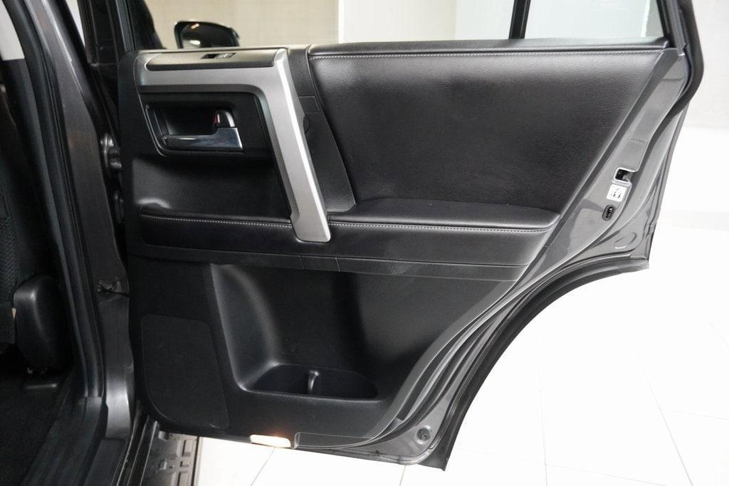 2016 Magnetic Gray Metallic Toyota 4Runner