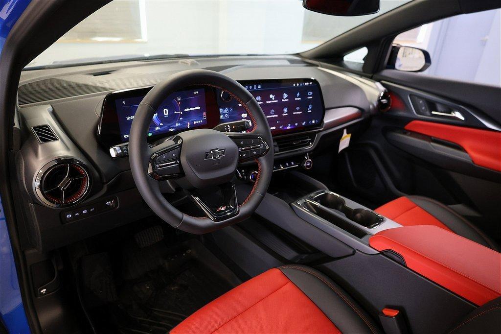 new 2025 Chevrolet Equinox EV car, priced at $39,015