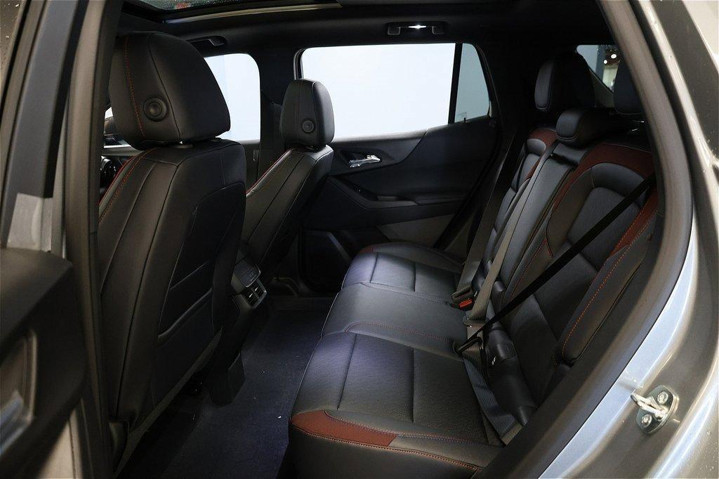 new 2026 Chevrolet Equinox car, priced at $32,060