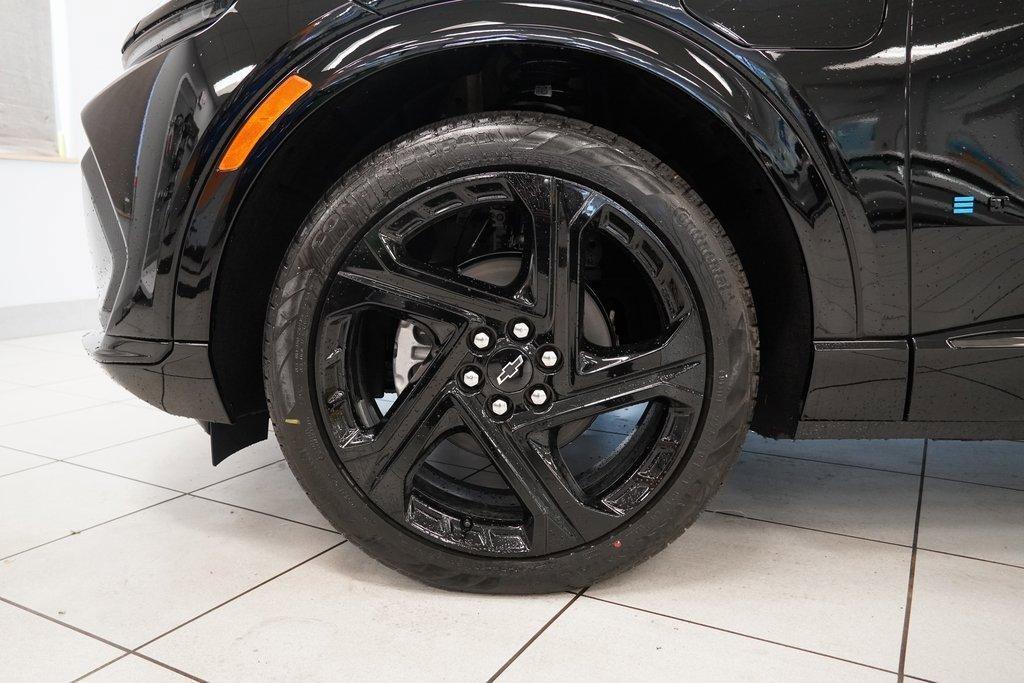 new 2026 Chevrolet Equinox EV car, priced at $33,399