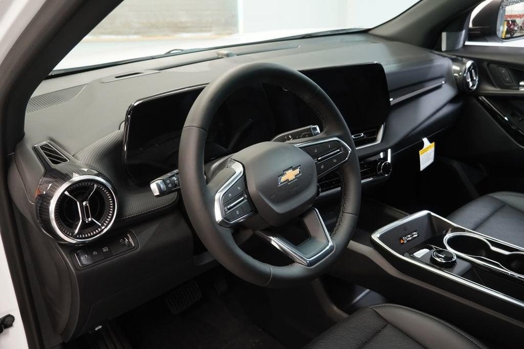 new 2026 Chevrolet Equinox car, priced at $31,804