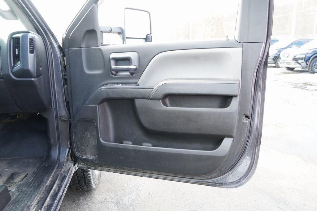 used 2015 Chevrolet Silverado 2500 car, priced at $15,900