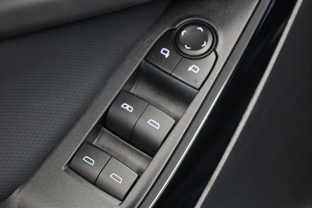 new 2026 Chevrolet Equinox car, priced at $27,740