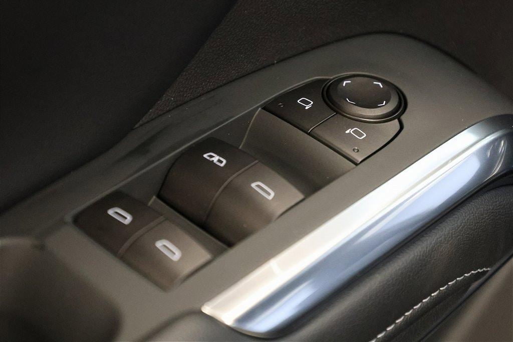 new 2026 Chevrolet Traverse car, priced at $41,131