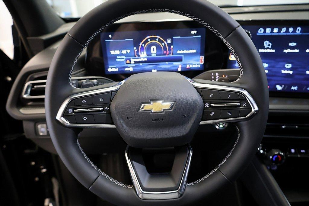 new 2026 Chevrolet Traverse car, priced at $41,131