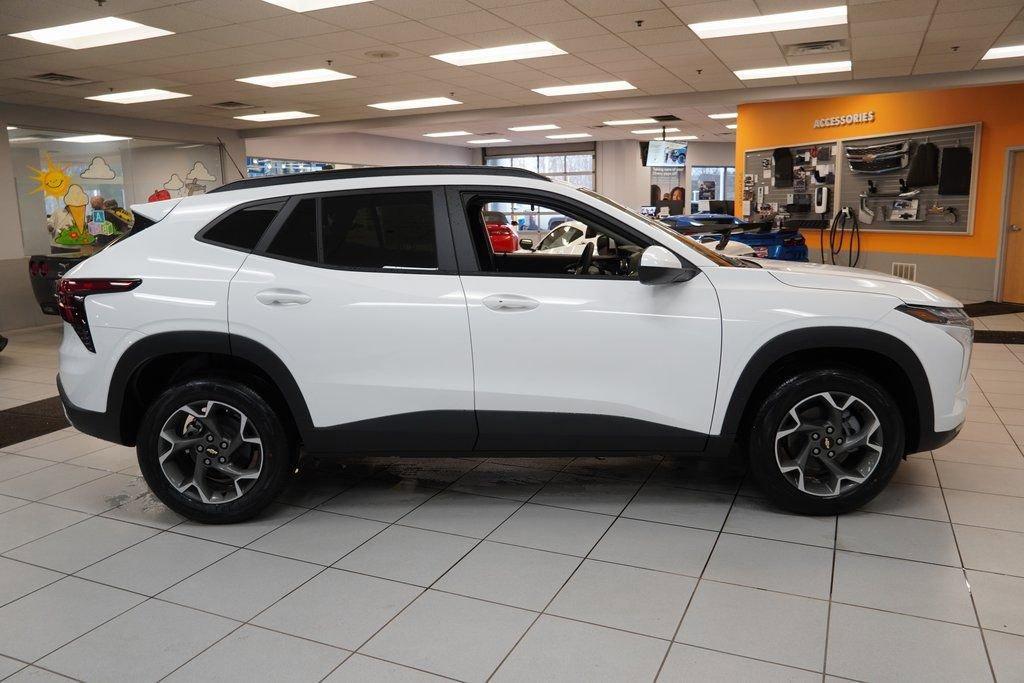 new 2026 Chevrolet Trax car, priced at $22,499
