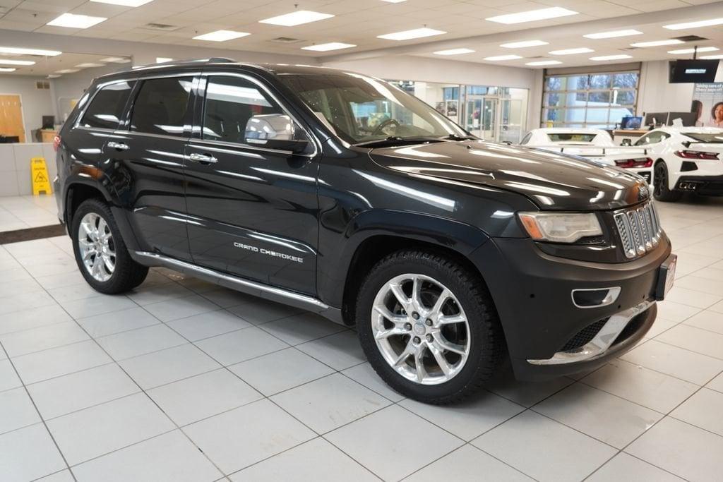 used 2014 Jeep Grand Cherokee car, priced at $9,805