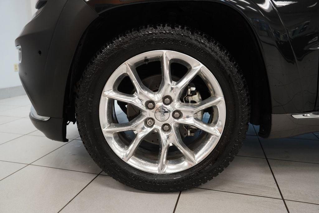 used 2014 Jeep Grand Cherokee car, priced at $9,805