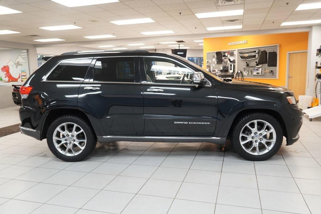used 2014 Jeep Grand Cherokee car, priced at $9,805