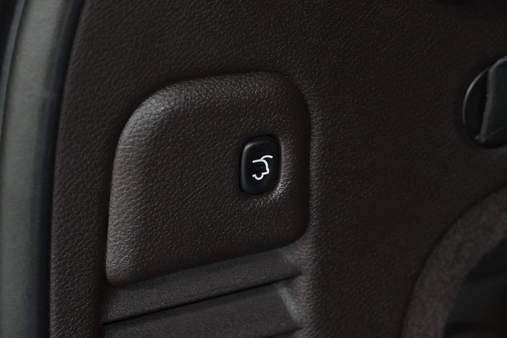 used 2014 Jeep Grand Cherokee car, priced at $9,805