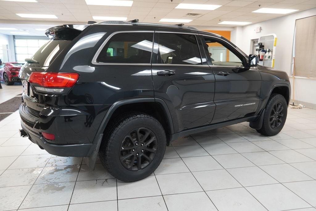 used 2015 Jeep Grand Cherokee car, priced at $13,700