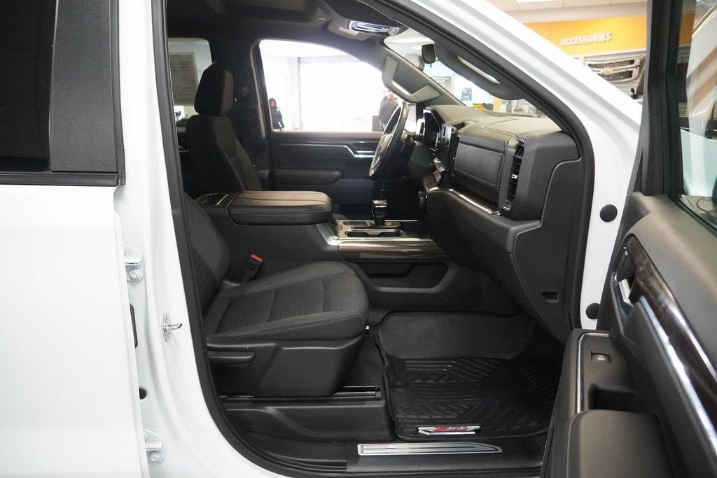 used 2023 Chevrolet Silverado 1500 car, priced at $43,998