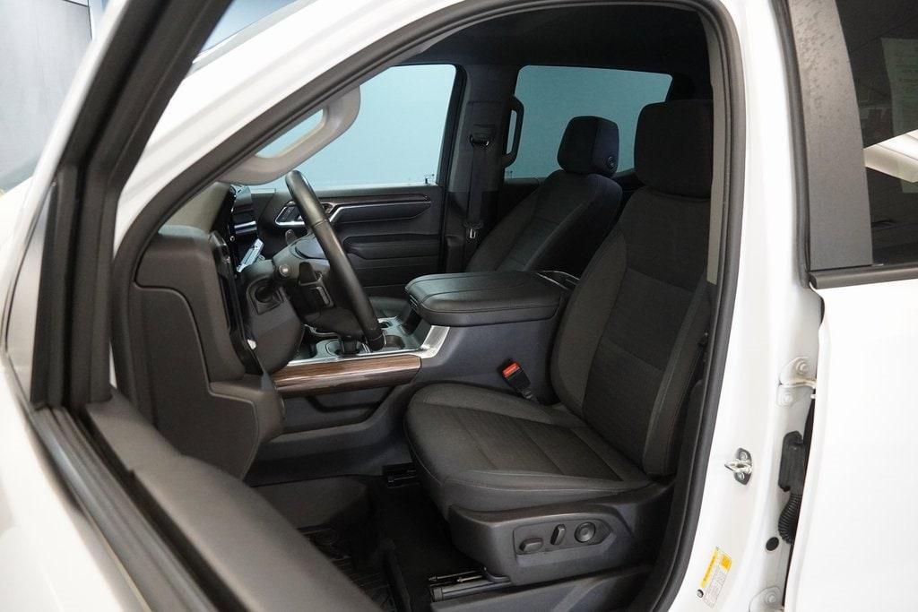 used 2023 Chevrolet Silverado 1500 car, priced at $43,998