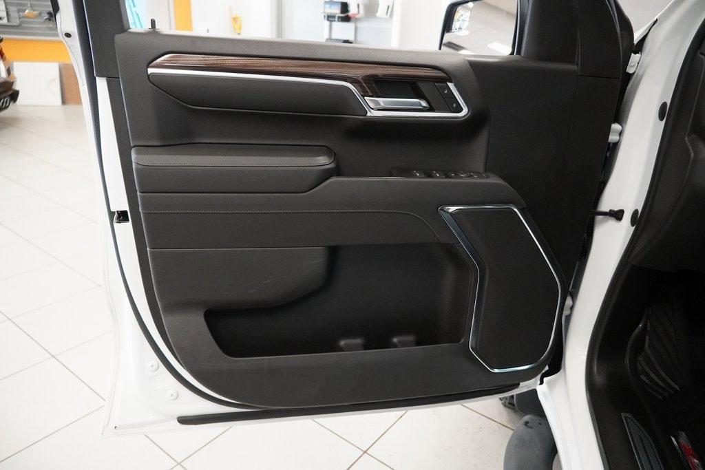 used 2023 Chevrolet Silverado 1500 car, priced at $43,998