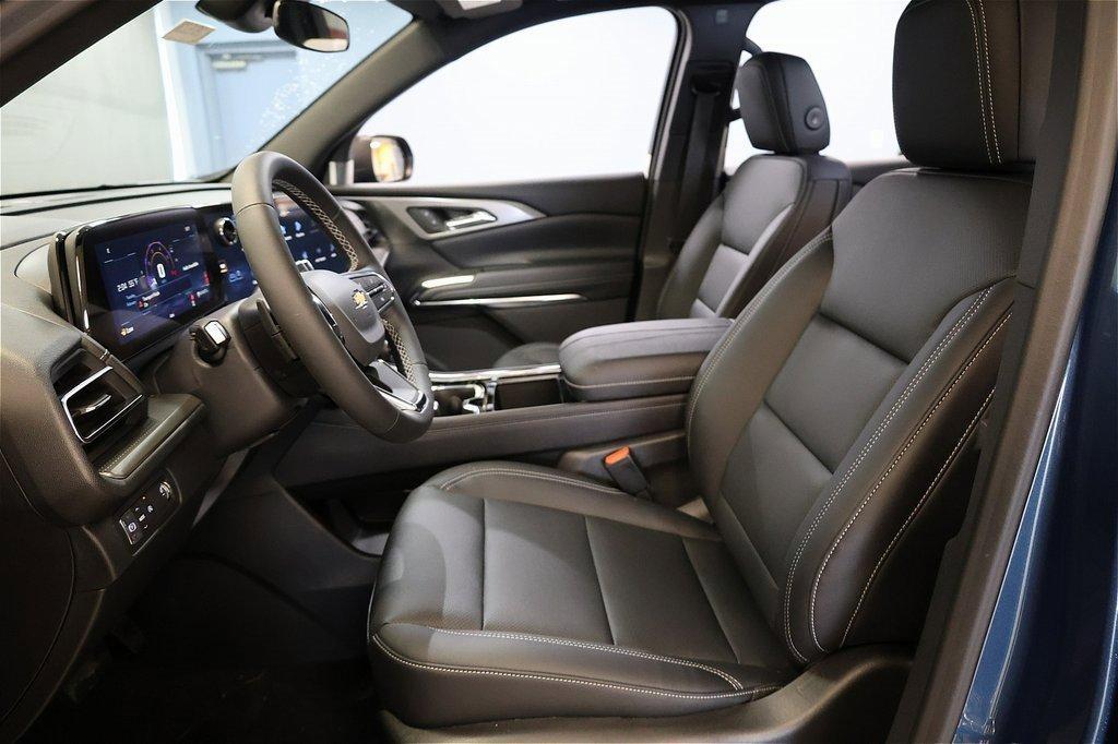 new 2026 Chevrolet Traverse car, priced at $37,038
