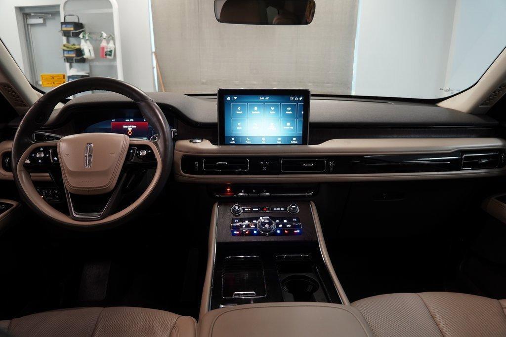 used 2020 Lincoln Aviator car, priced at $27,500