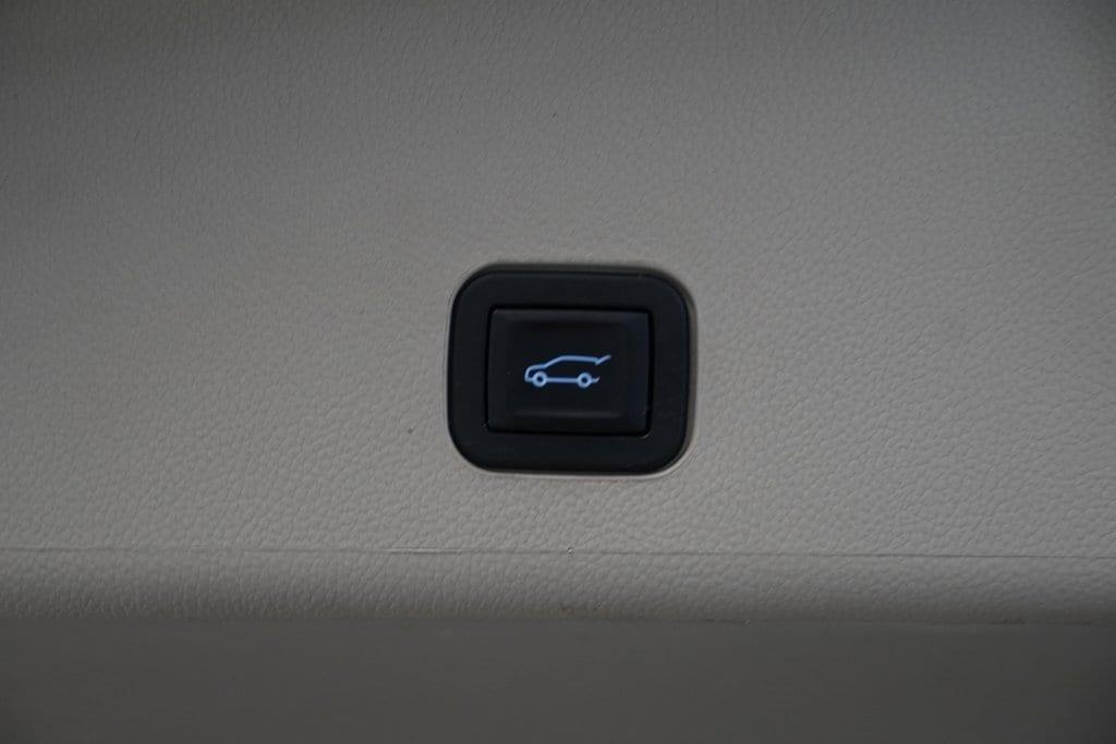 used 2012 Cadillac SRX car, priced at $6,300