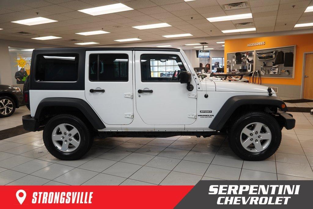 used 2015 Jeep Wrangler Unlimited car, priced at $13,400
