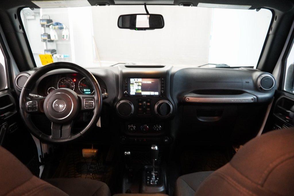 used 2015 Jeep Wrangler Unlimited car, priced at $13,400