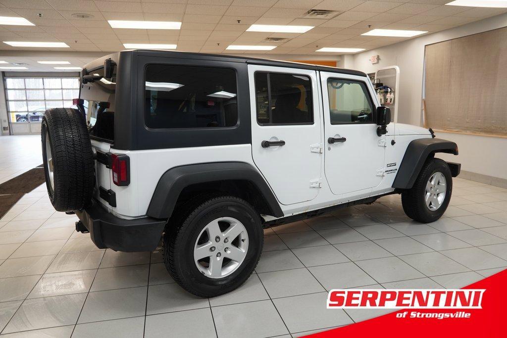 used 2015 Jeep Wrangler Unlimited car, priced at $13,400