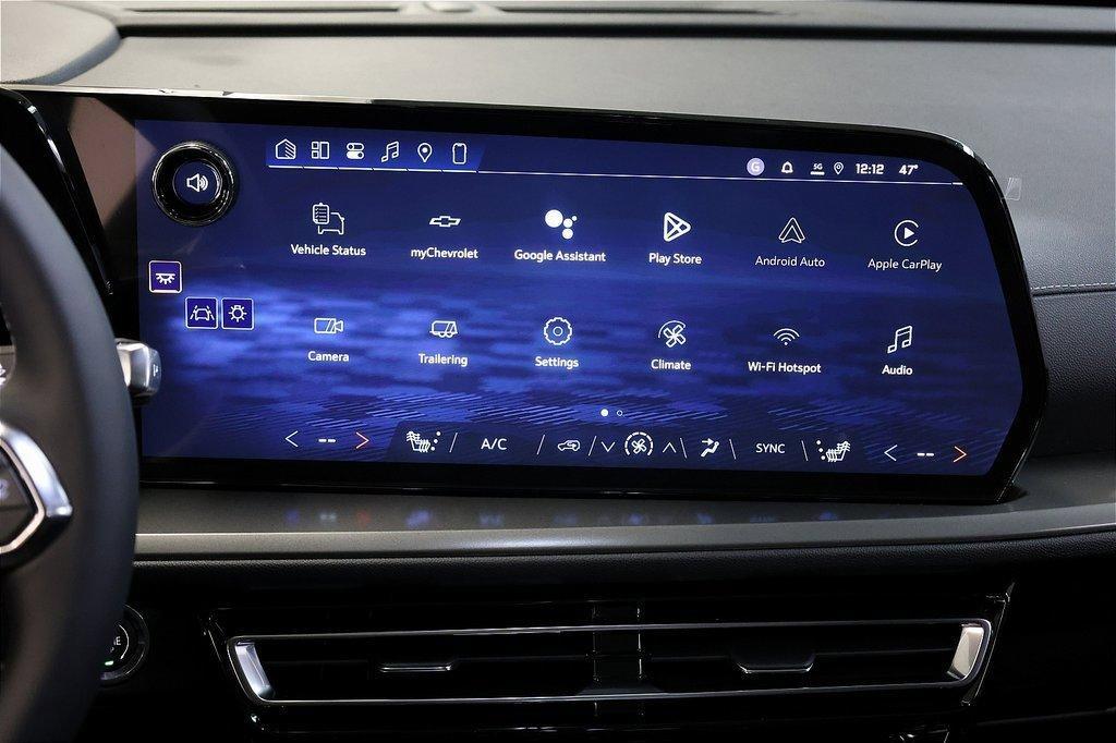 new 2026 Chevrolet Traverse car, priced at $40,218