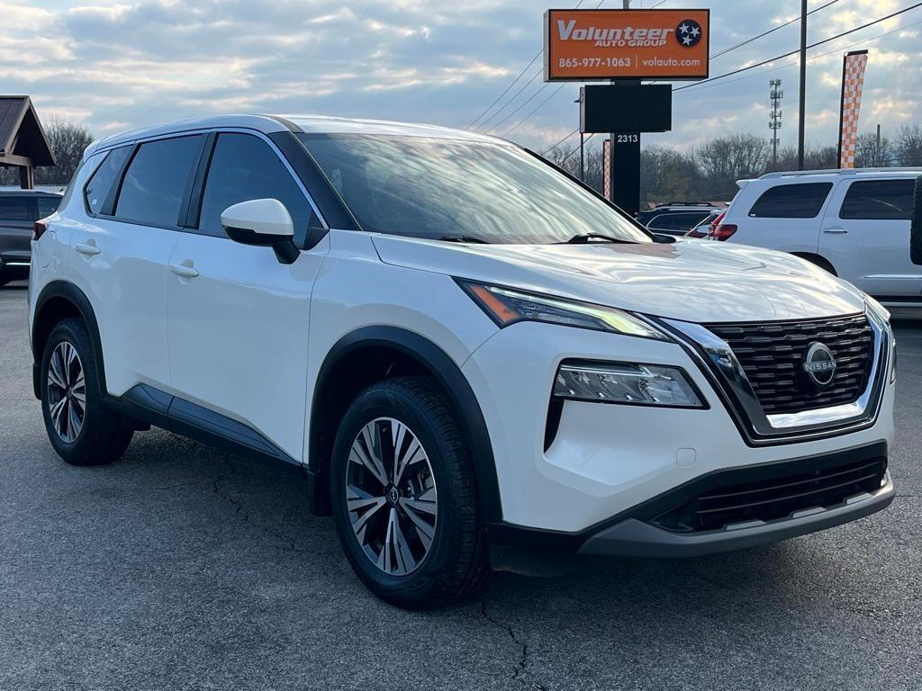 used 2022 Nissan Rogue car, priced at $17,999