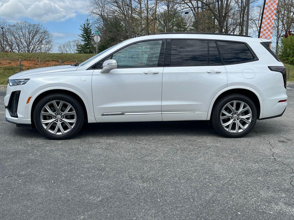 used 2020 Cadillac XT6 car, priced at $24,349