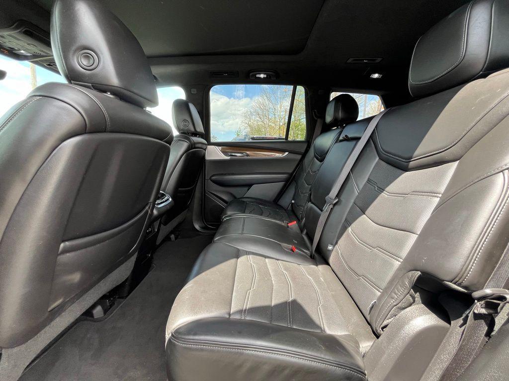 used 2020 Cadillac XT6 car, priced at $24,349