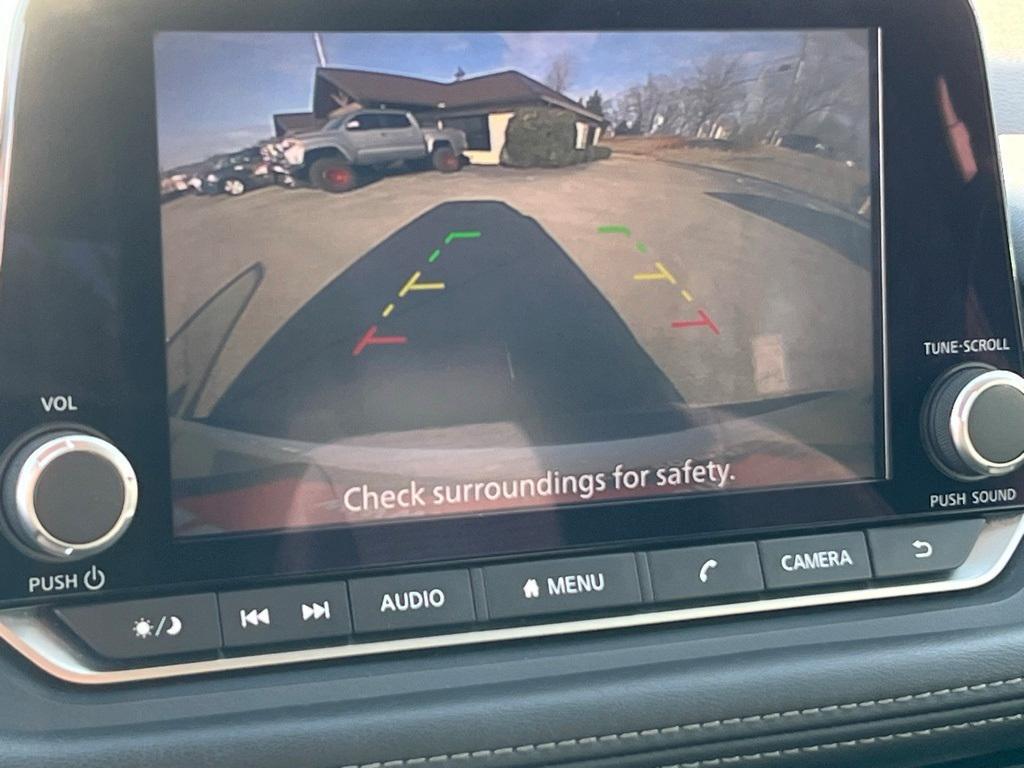 used 2023 Nissan Rogue car, priced at $18,999