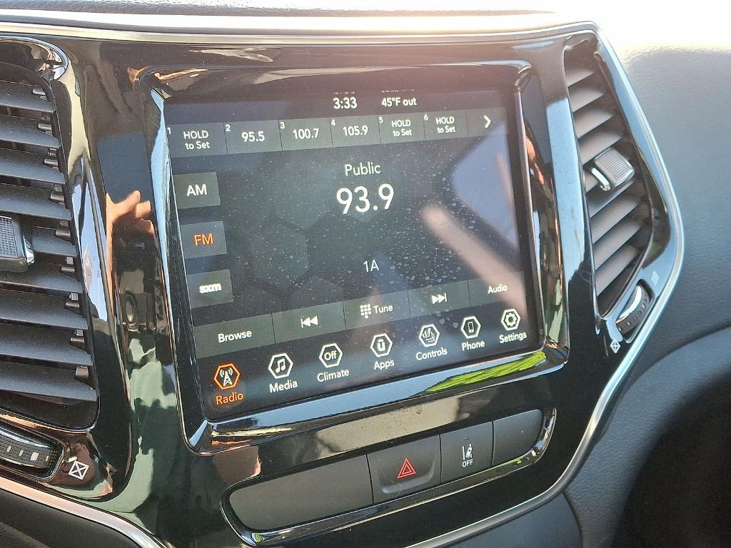 used 2022 Jeep Cherokee car, priced at $22,915