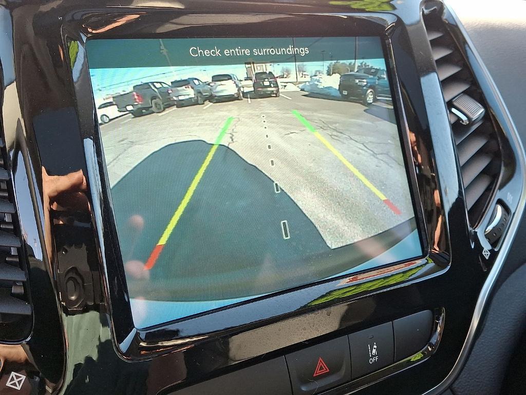 used 2022 Jeep Cherokee car, priced at $22,915