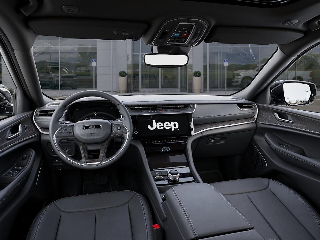 new 2026 Jeep Grand Cherokee car, priced at $49,985
