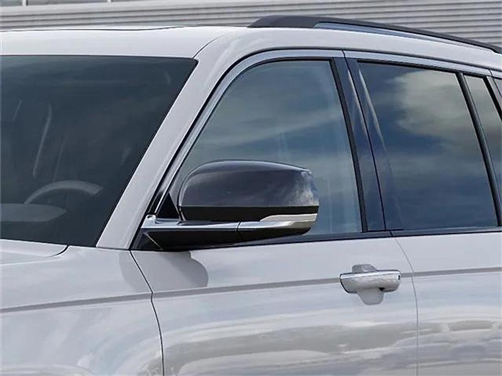 new 2026 Jeep Grand Cherokee car, priced at $49,985