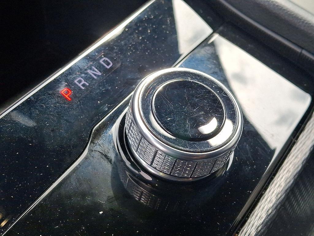 used 2025 Jeep Grand Cherokee L car, priced at $38,548
