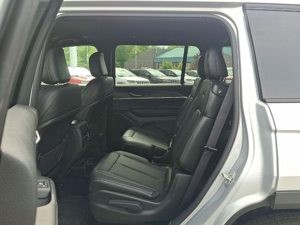 used 2025 Jeep Grand Cherokee L car, priced at $38,548