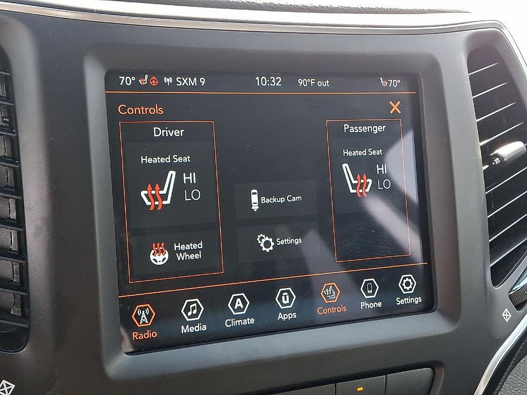 used 2022 Jeep Cherokee car, priced at $25,995