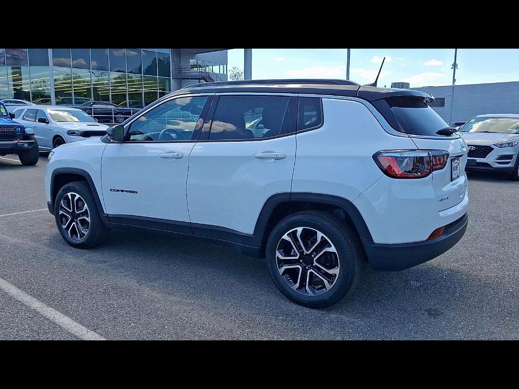 used 2022 Jeep Compass car, priced at $19,900